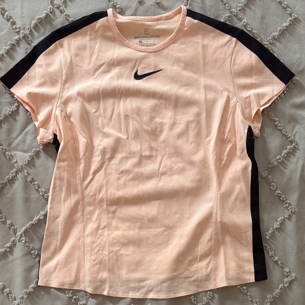 Nike Women's Short Sleeve Peach and Black Tee